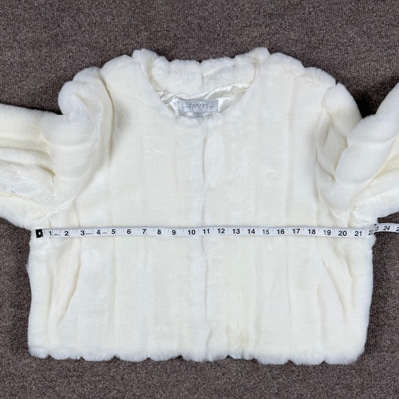NWT Tahari Winter White Short Faux Fur Cropped Coat Womens XL Shrug Teddy Jacket - Picture 10 of 10